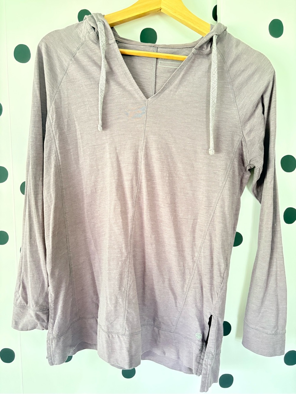 Light Purple Hooded Long-Sleeve Women's Top
